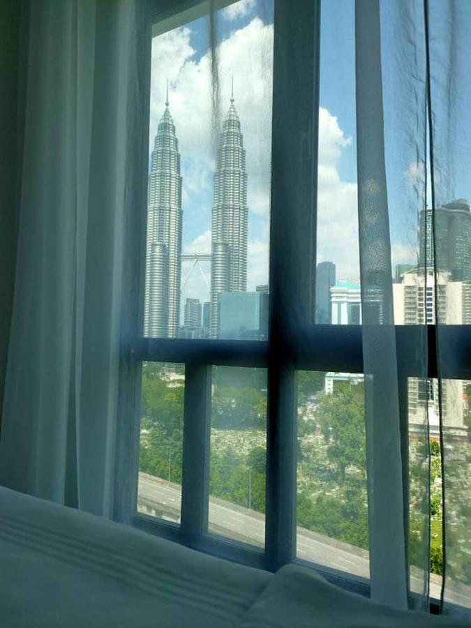 Klcc Legasi Direct View With A Superking Bed At A 3-Bedroom Premium Unit Kuala Lumpur Eksteriør bilde