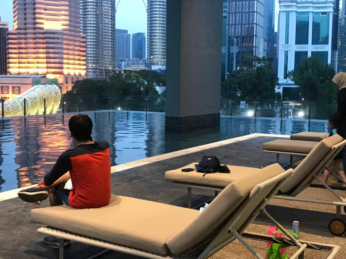 Klcc Legasi Direct View With A Superking Bed At A 3-Bedroom Premium Unit Kuala Lumpur Eksteriør bilde